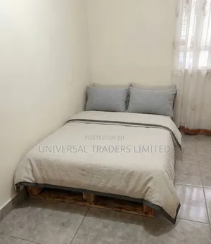Sturdy 4×6 Pallet Bed (No Drawers).