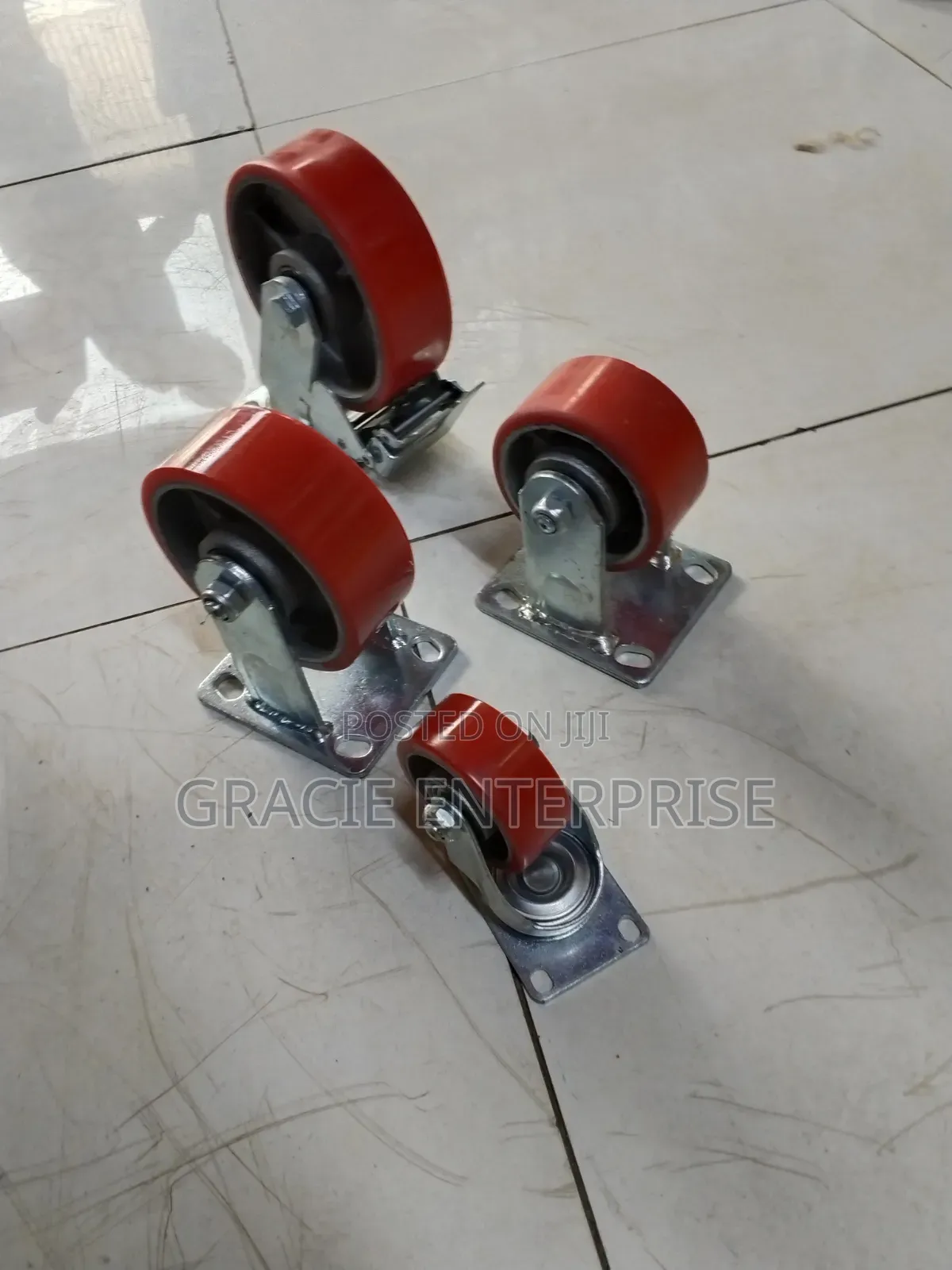 3" Rotating Metallic Caster Wheel