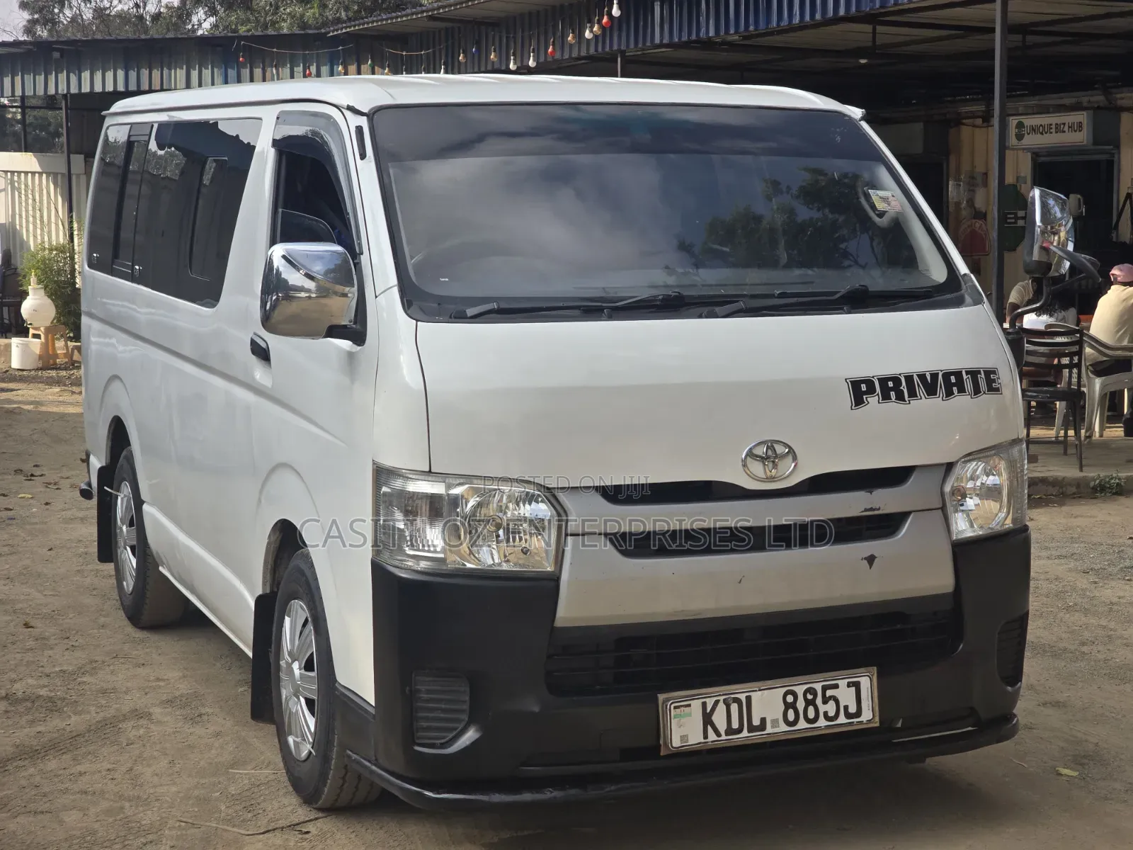 Toyota HiAce 2016 White