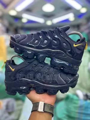 Nike Vapormax Plus
