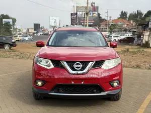 Nissan X-Trail 2.0 Petrol FWD 2016 Red