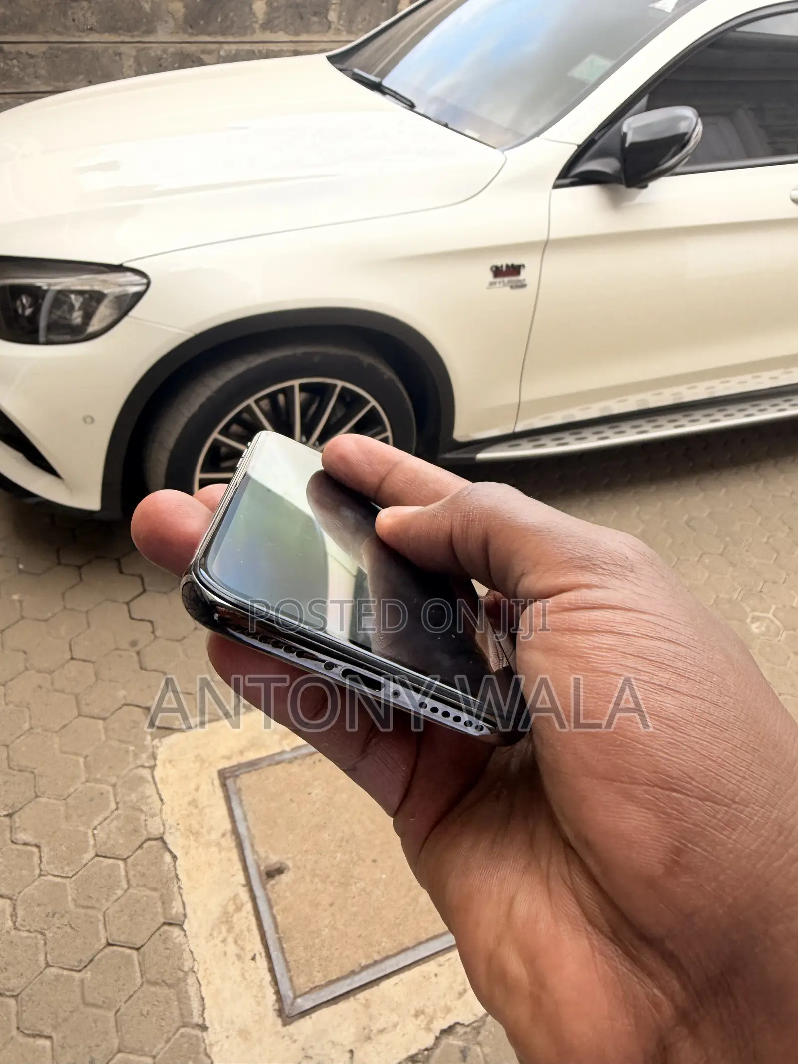 Apple iPhone X 64 GB Black