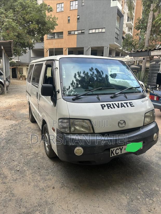 Mazda Bongo 2013 White - thumbnail 5