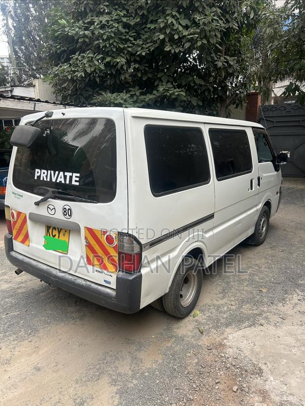 Mazda Bongo 2013 White - thumbnail 4