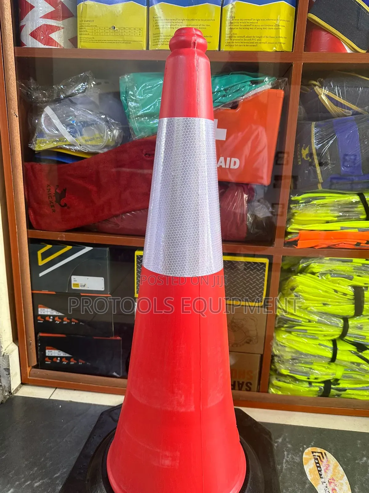 75cm Plastic Cone