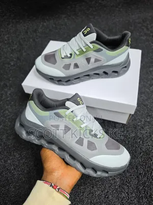 On Cloudtilt Qc Trainers/Sneakers