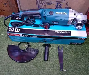 Makita GA9020 9-Inch (230mm) Angle Grinder 2200W
