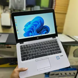 Laptop HP EliteBook 820 G3 8GB Intel Core i7 SSD 256GB