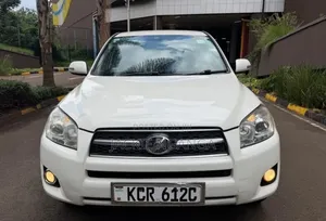 Toyota RAV4 2012 White