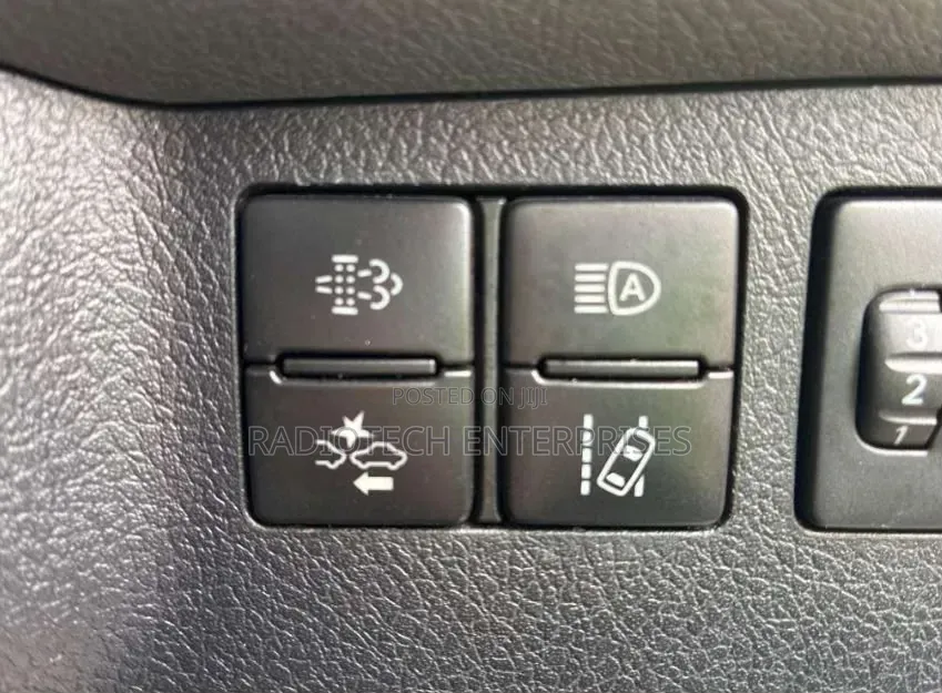 Toyota Coaster 2019 White