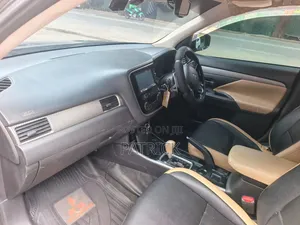 Mitsubishi Outlander 2018 Black