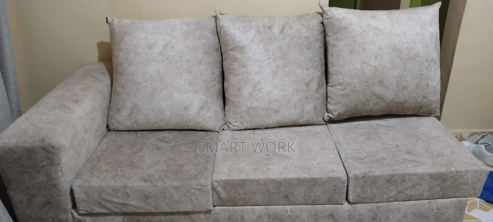 Classy Comfortable Trendy Sofa