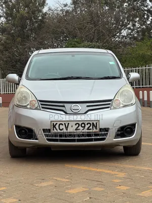 Nissan Note 2012 Silver