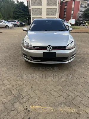 Volkswagen Golf 2013 Silver