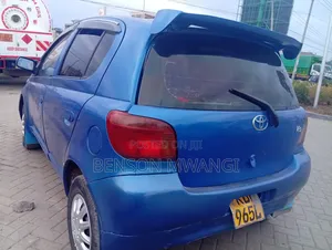 Toyota Vitz 2002 Blue
