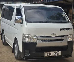 Toyota HiAce 2016 White