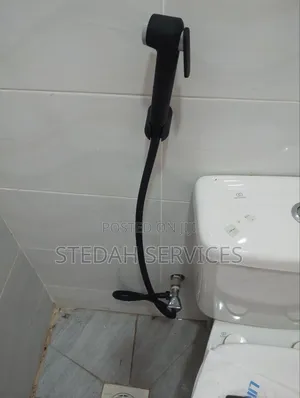 Plumber-Arabic Showers Installation