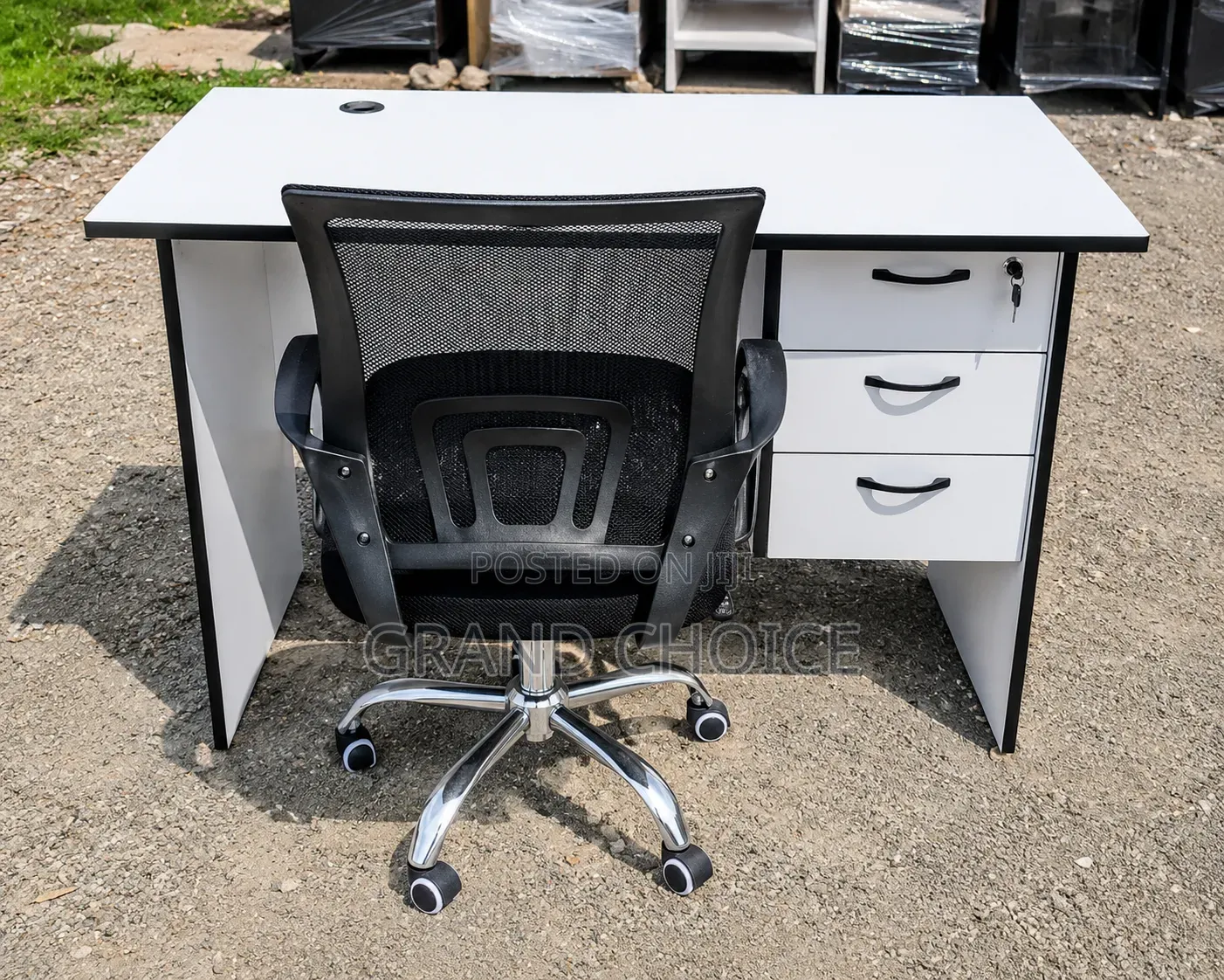 Modern Office Desk Mesh Executive Office Chair