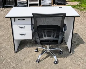 Modern Office Desk Mesh Executive Office Chair