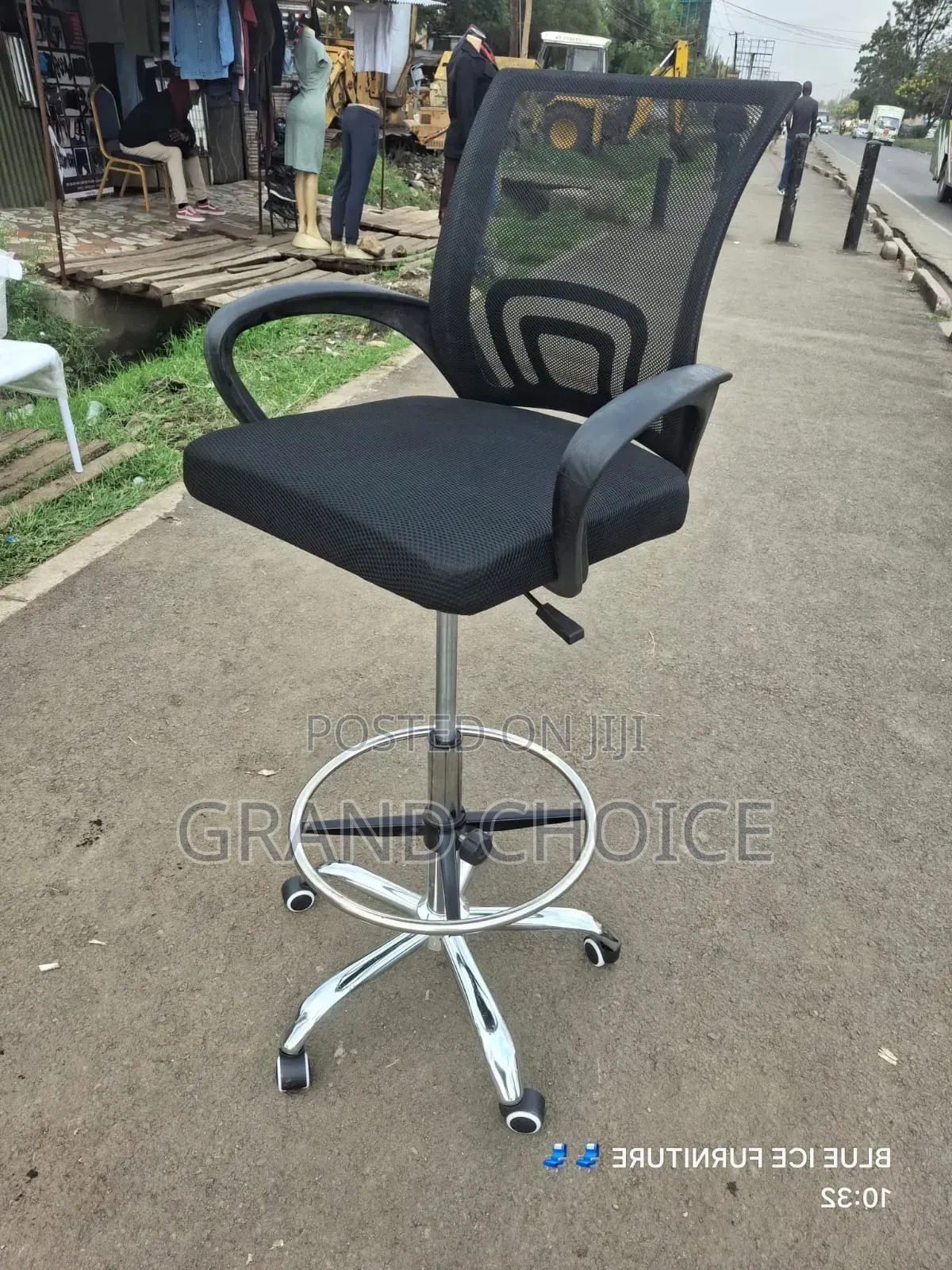 Ergonomic Drafting Counter Chair With Foot Ring