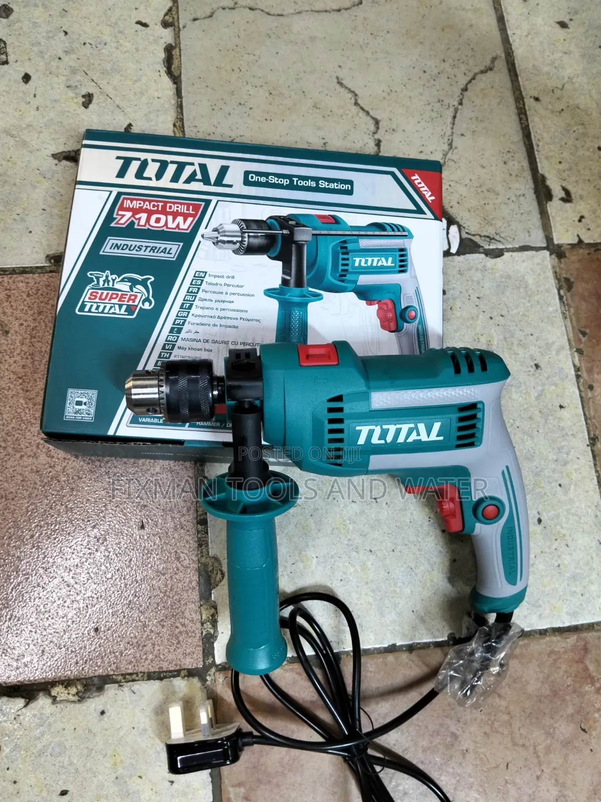 Portable Total Impact Drill 710 Watts With Hammer and FREE BITS