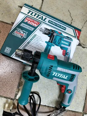 Portable Total Impact Drill 710 Watts With Hammer and FREE BITS