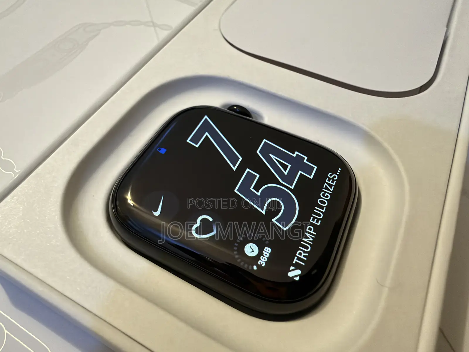Apple Watch Series 11 42mm