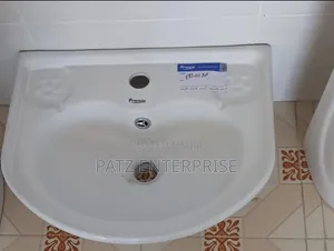 Wash and Basin Ceramic Wall Hung
