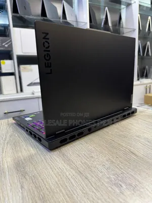 Laptop Lenovo Legion Pro 7 32GB Nvidia SSHD+SSD 1T