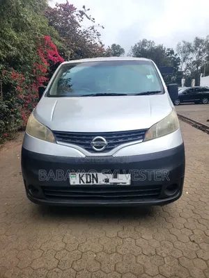 Nissan NV1500 2017 Silver