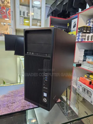 Desktop Computer HP Z420 16GB Intel Core i7 HDD 500GB