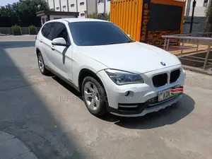 BMW X1 sDrive28i 4dr SUV (2.0L 4cyl Turbo 8A) 2015 White