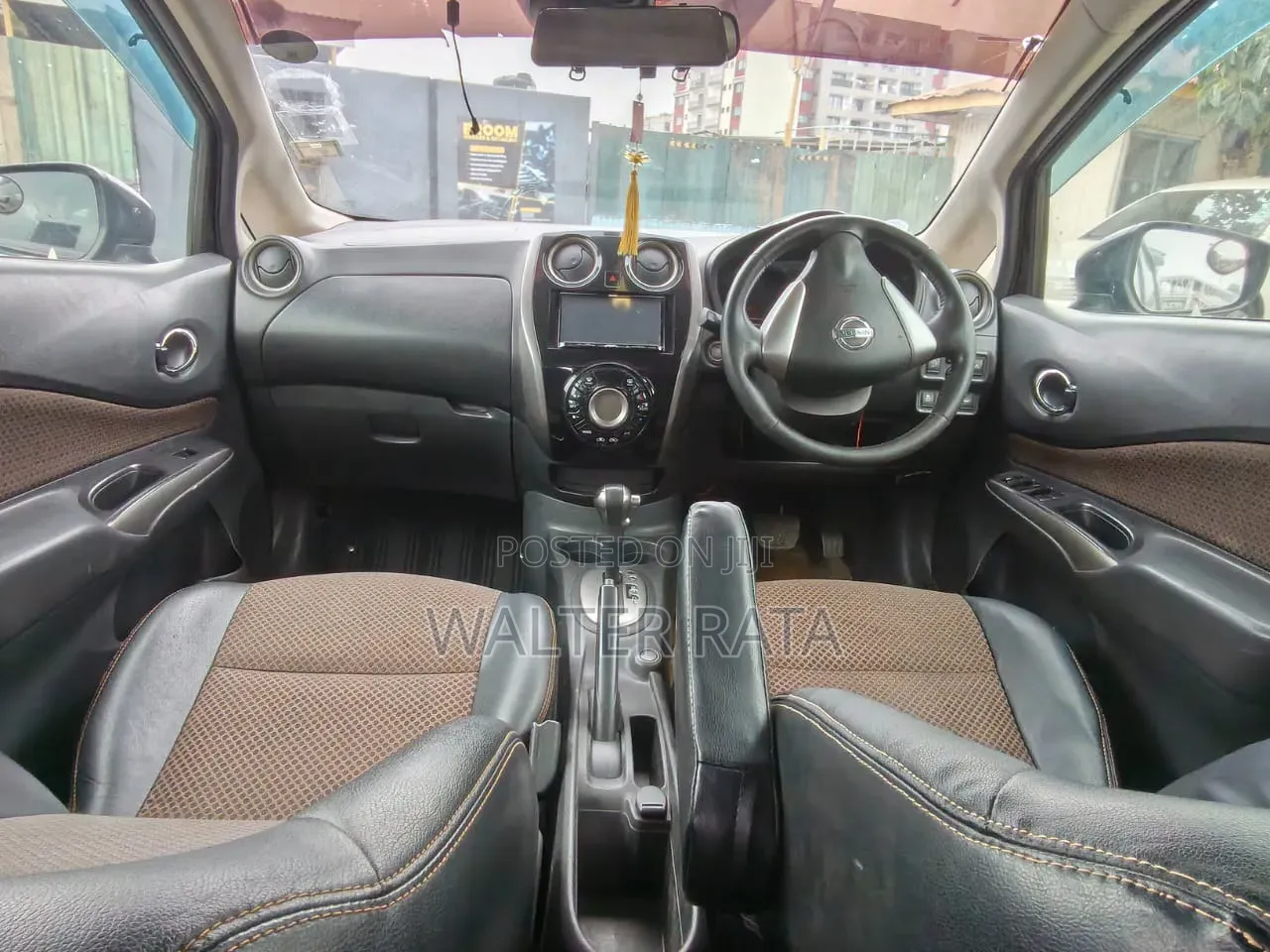 Nissan Note 2015 Black