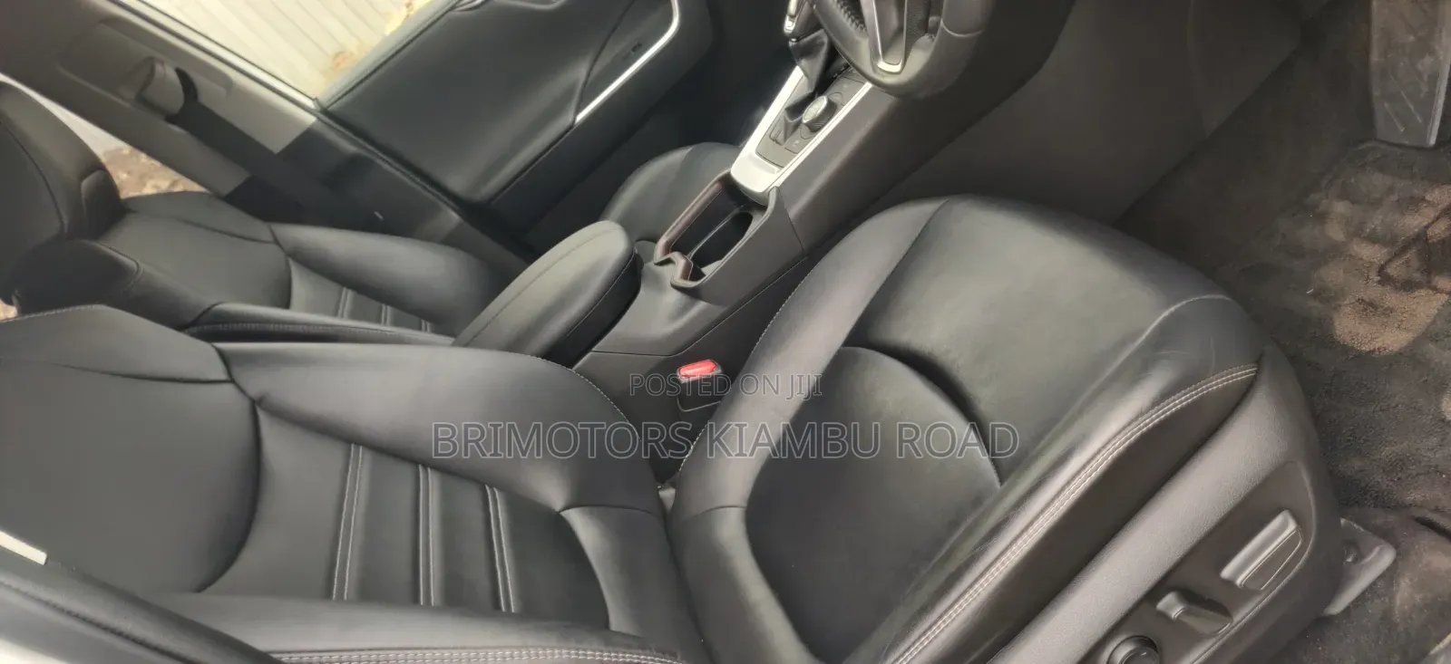 Toyota RAV4 2019 White