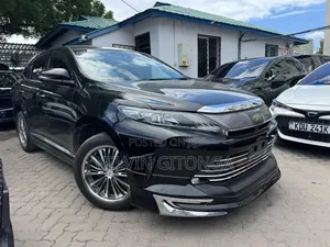 Toyota Harrier 2019 Black