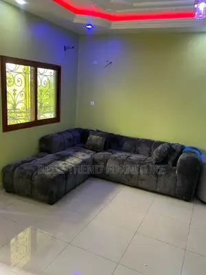 7-Seater L Seat Bubble Design Black Sofa