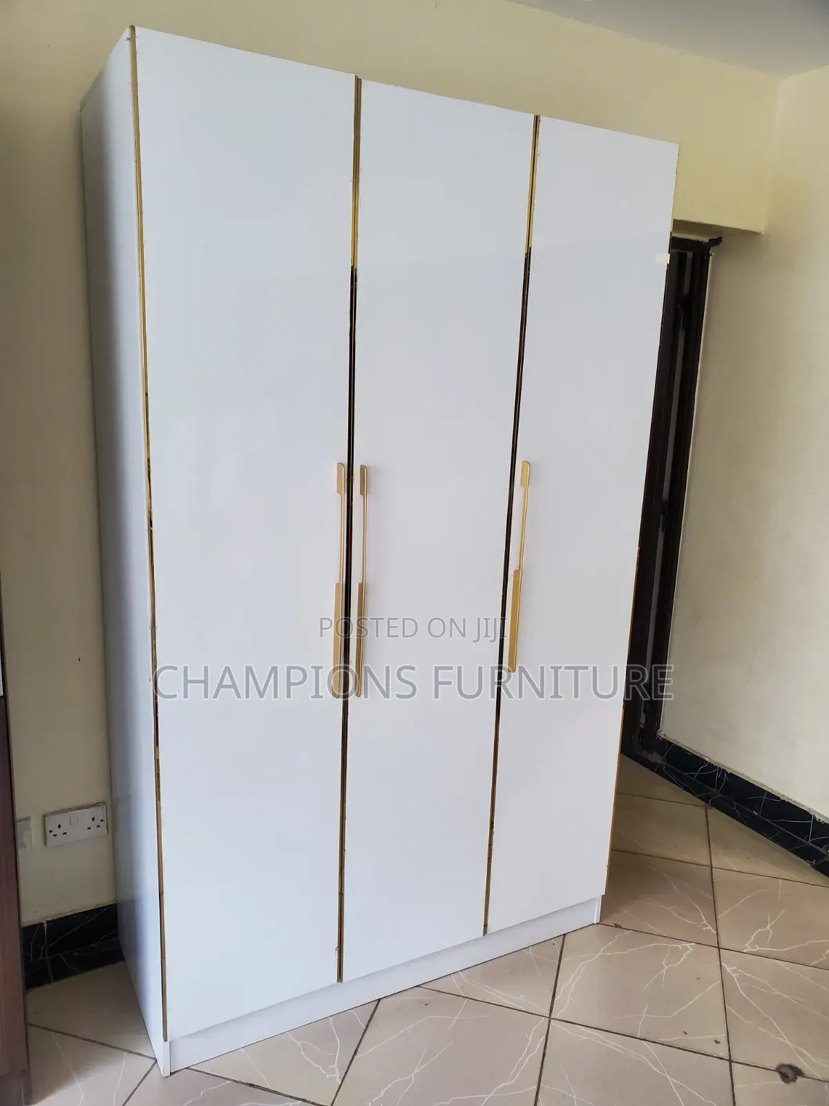White Elegant Wardrobe