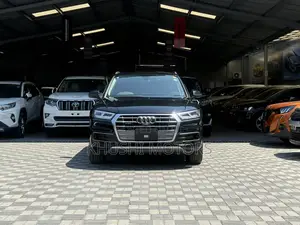 Audi Q5 2019 Black