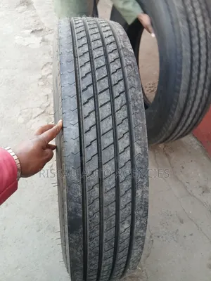 10R22.5 Doublecoin Tyres for Heavy Commercial Vehicles