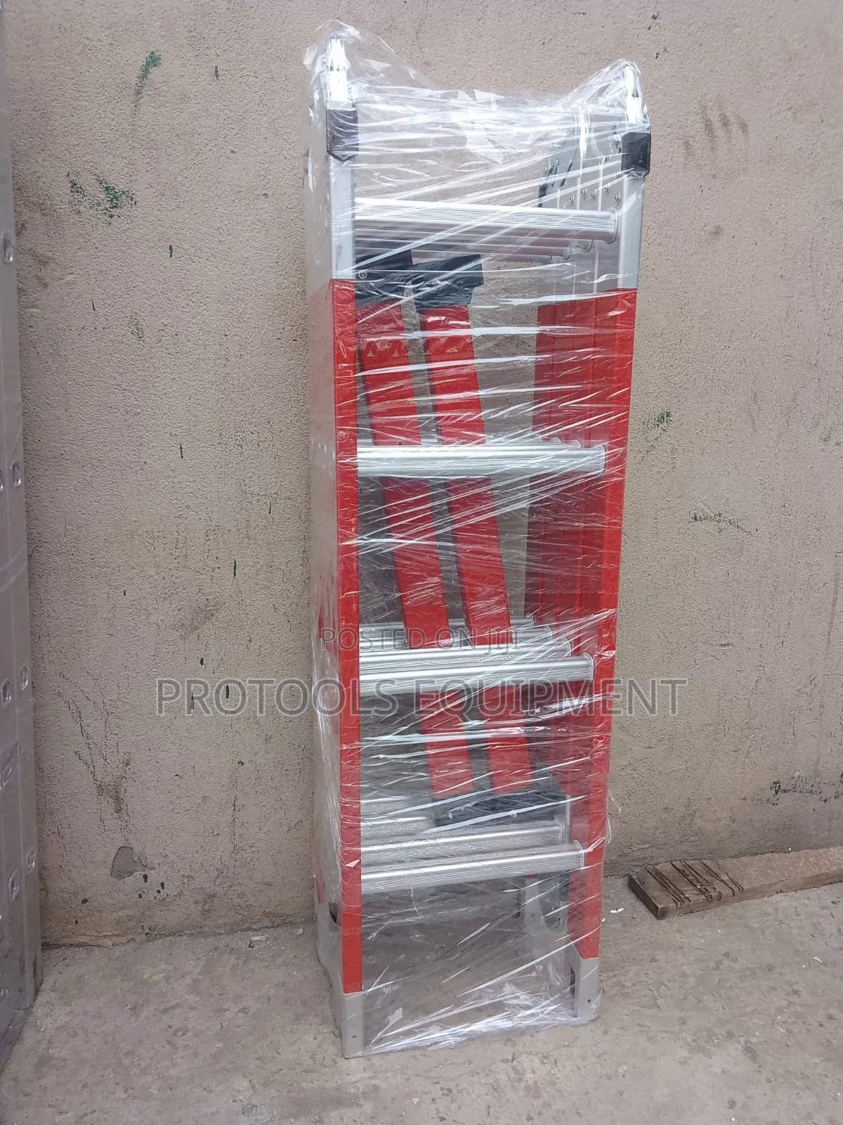 4x4 Fiber Multipurpose Safety Ladders