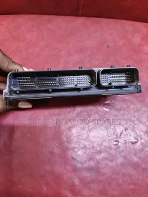 Engine Computer Toyota Harrier 2015
