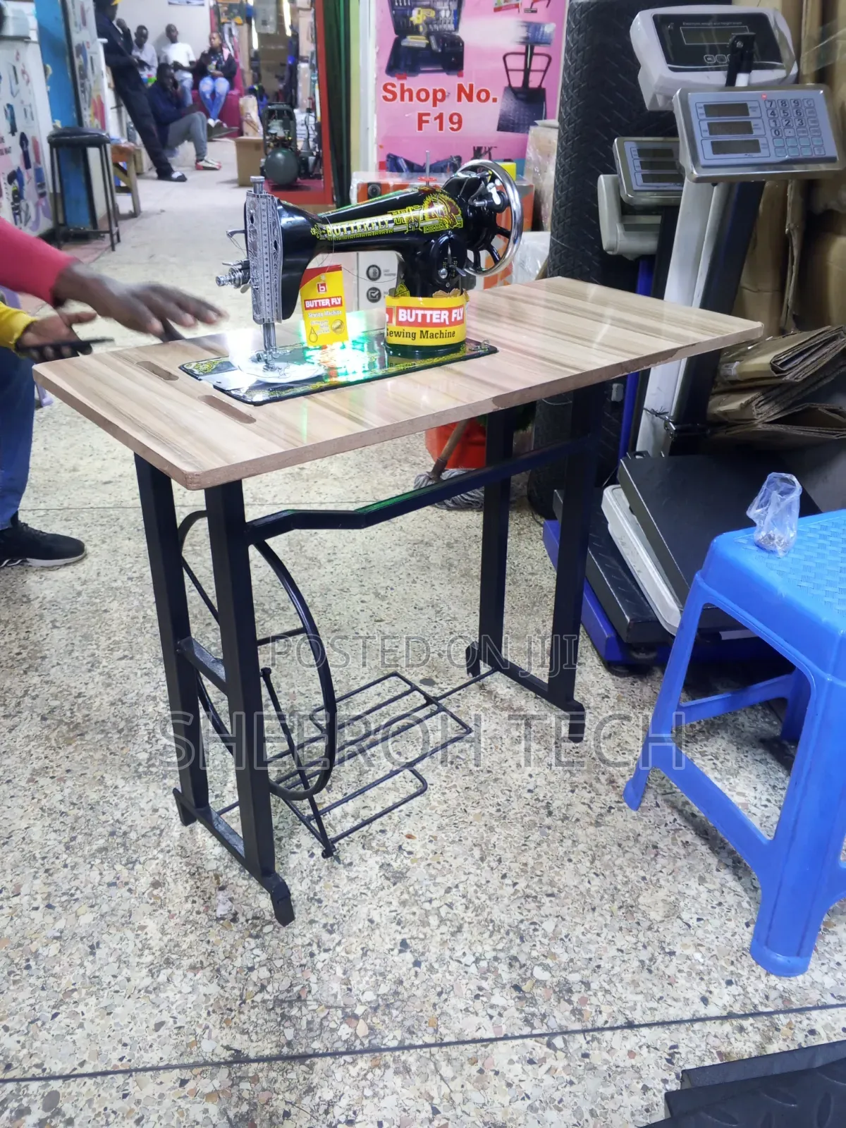 Butterfly Sewing Machine/Complete Sewing Machine