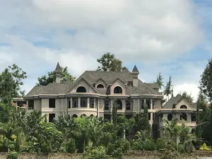 17bdrm Villa in Kiganjo for sale