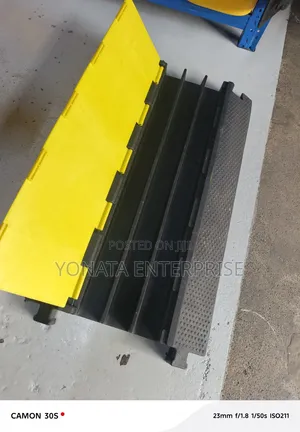 Commercial 3 Channel Rubber Cable Protector