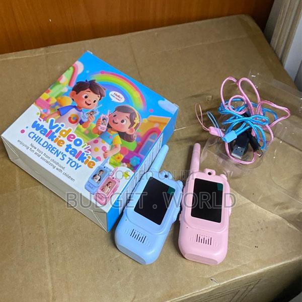 Rechargeable Kids Video Walkie Talkies With Display – 200M Distance