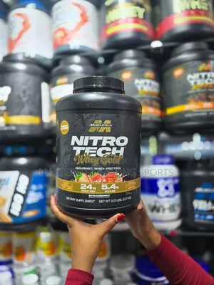 Muscletech Nitro-Tech Whey Gold Strawberry Protein Powder – 2.27kg