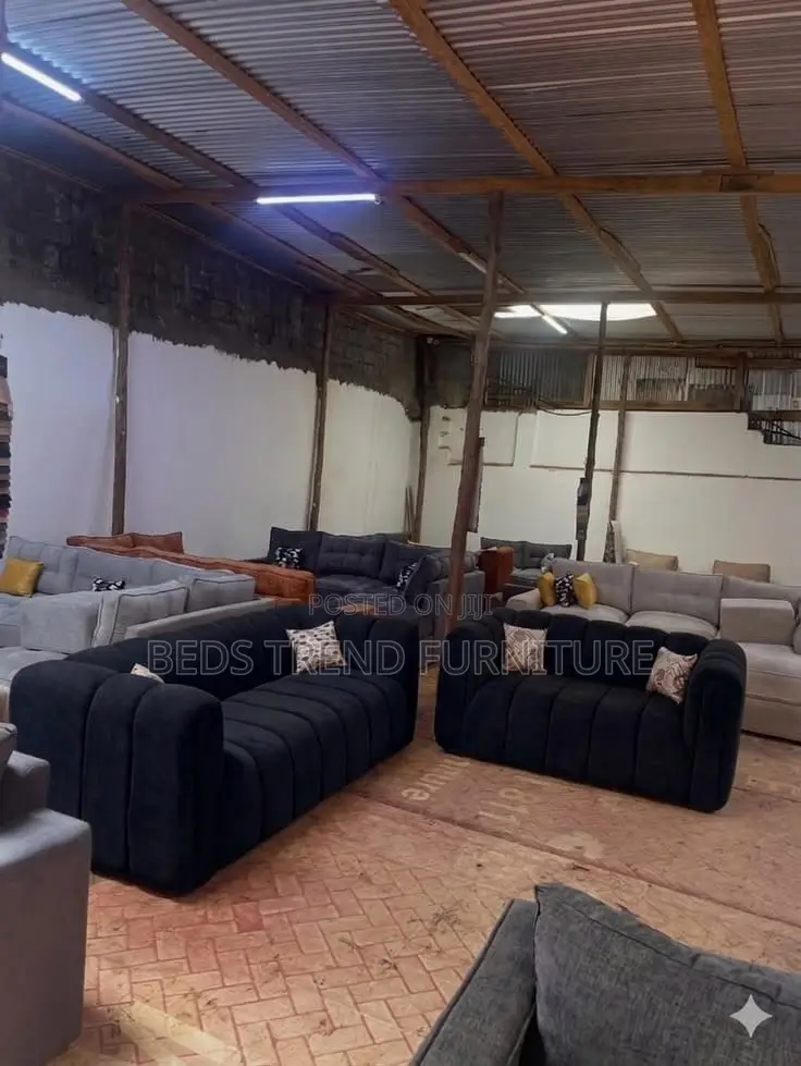 5-Seater 3,2 Set Black Sofa Set