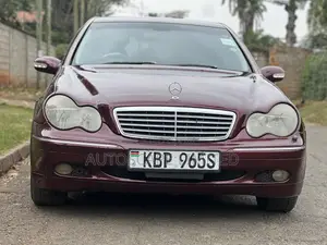 Mercedes-Benz C200 2004 Burgundy
