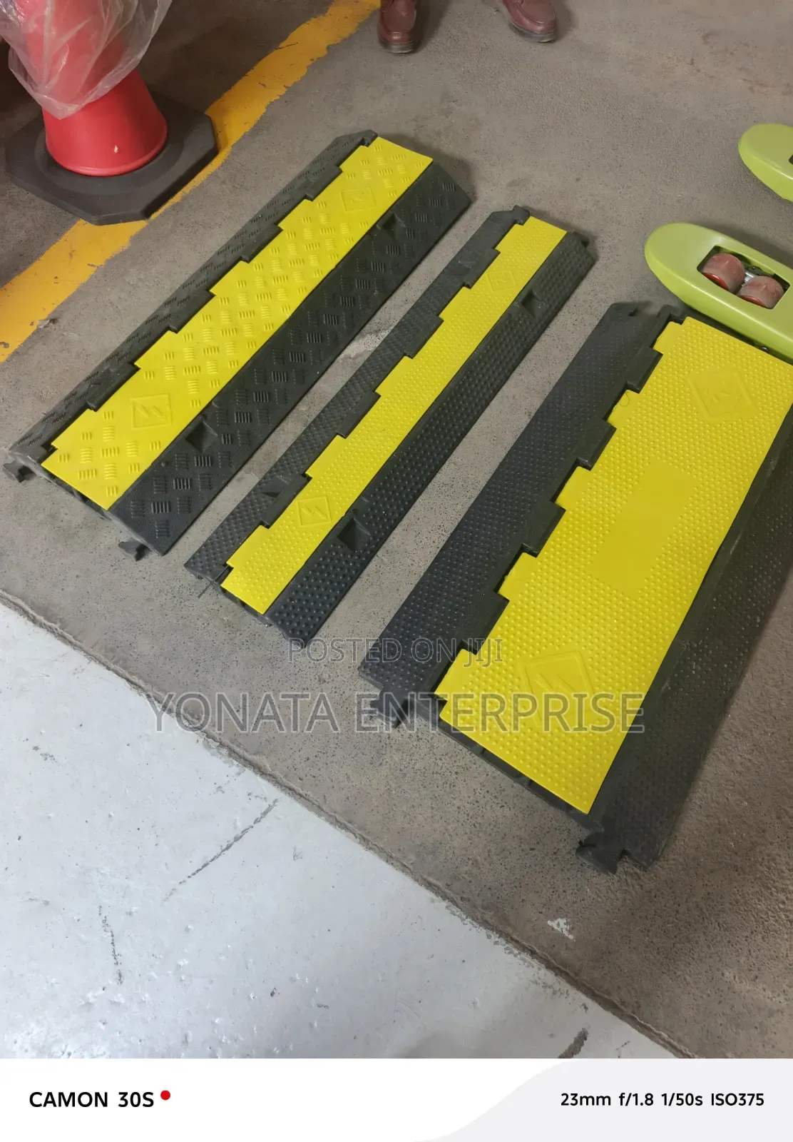 Commercial 3 Channel Rubber Cable Protector
