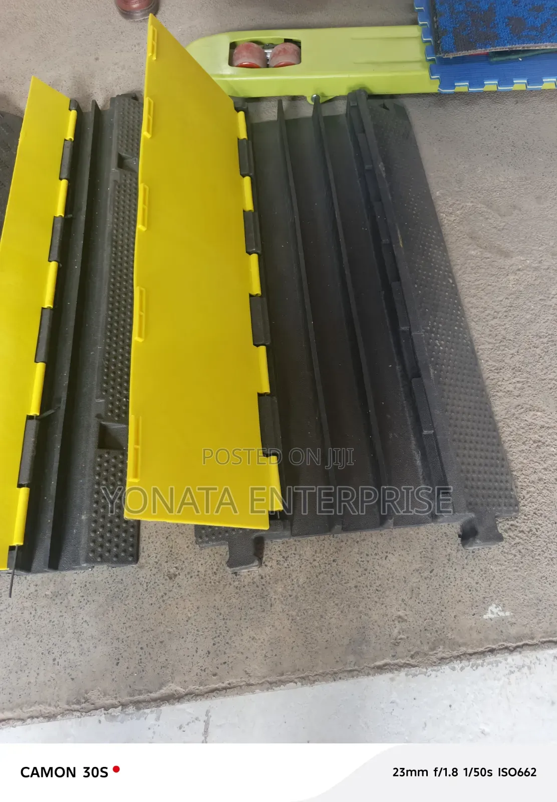 Commercial 3 Channel Rubber Cable Protector